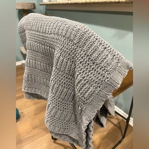 Gray Knit Throw Blanket